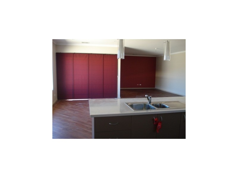 6 Julliet Terrace, Wandina WA 6530