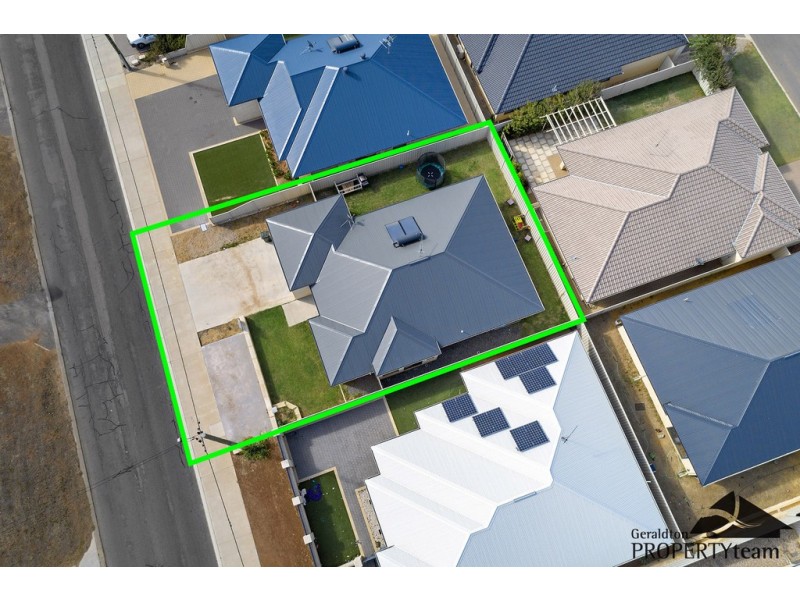 21 Crowther Street, Beachlands WA 6530