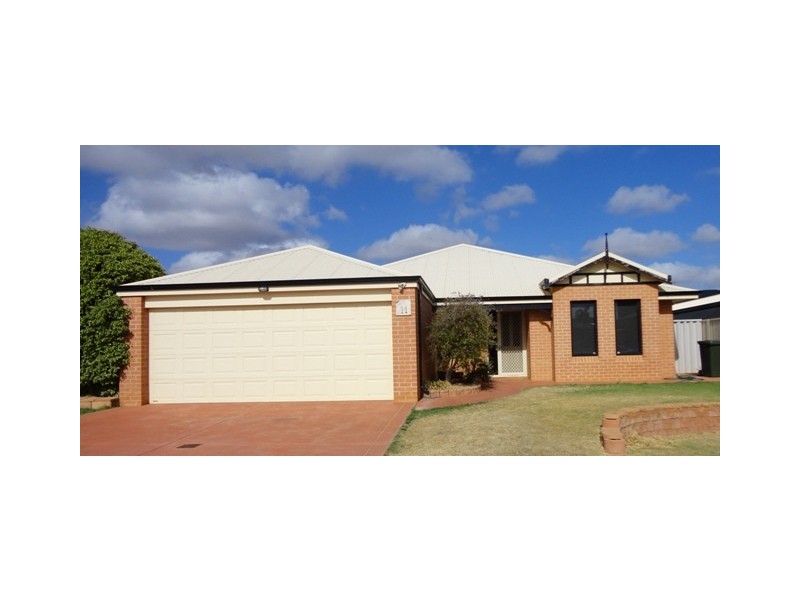 11 Winetta Ridge, Wandina WA 6530