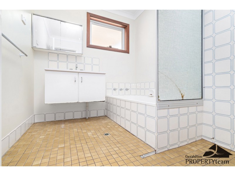 10 Seacrest Street, Tarcoola Beach WA 6530