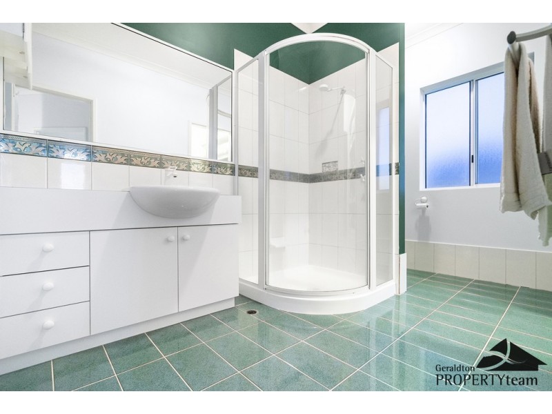 101 Glendinning Road, Tarcoola Beach WA 6530