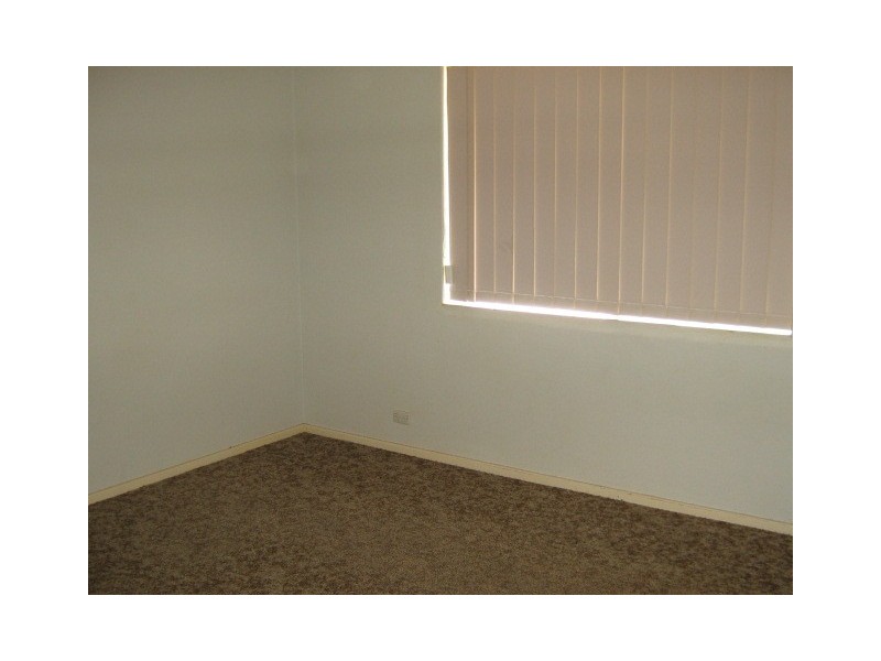 252A Second Street, Wonthella WA 6530