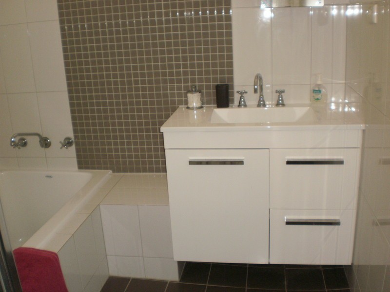 13  James Street, Geraldton WA 6530