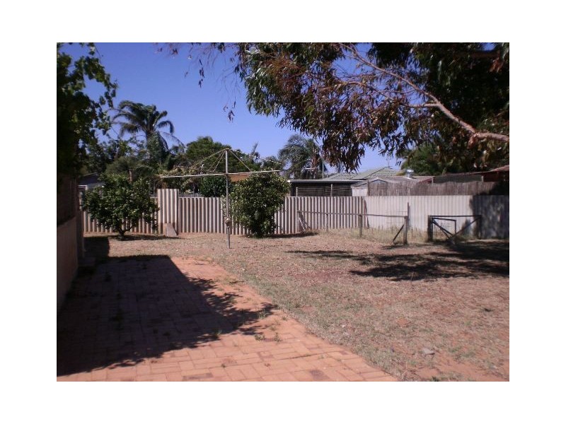 5 Watson Court, Utakarra WA 6530