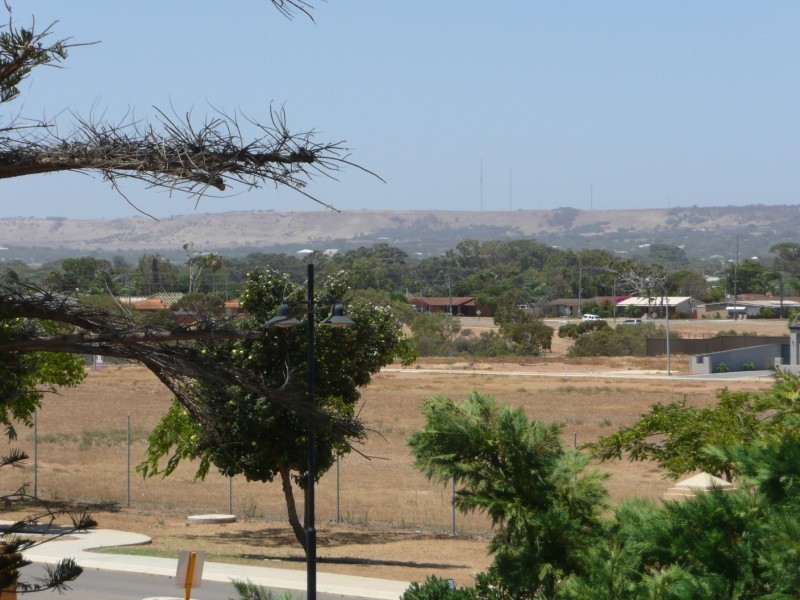 16 Crowtherton Street, Bluff Point WA 6530