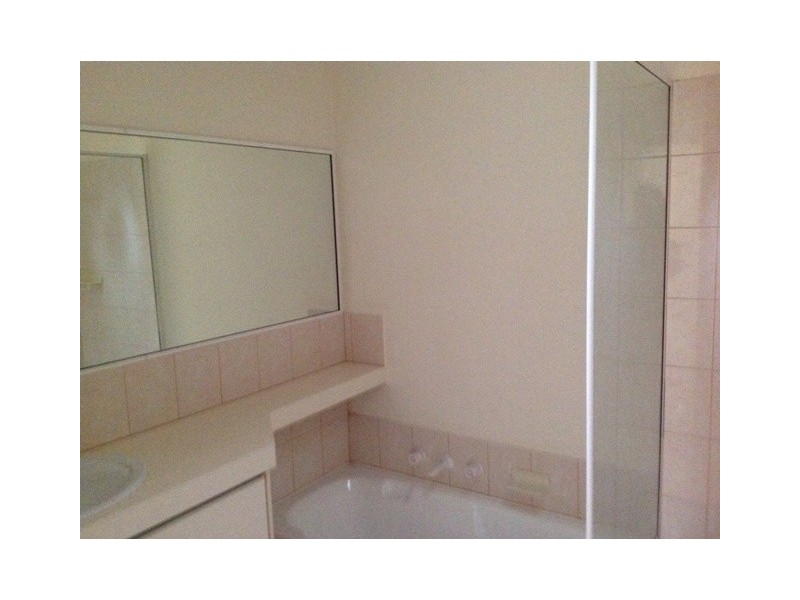 2/323 Willcock Drive, Mahomets Flats WA 6530