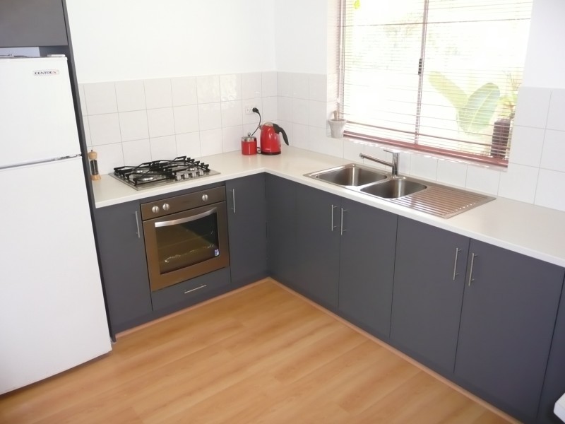 38  Glass Cres, Mahomets Flats WA 6530