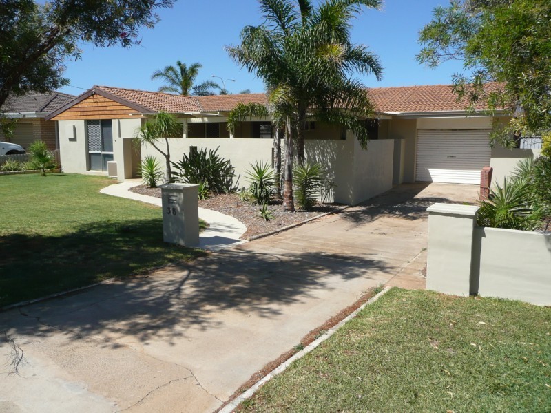 38  Glass Cres, Mahomets Flats WA 6530
