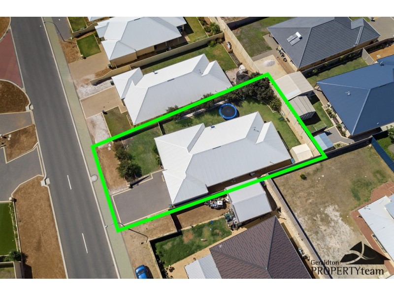 86 Barrett Drive, Wandina WA 6530