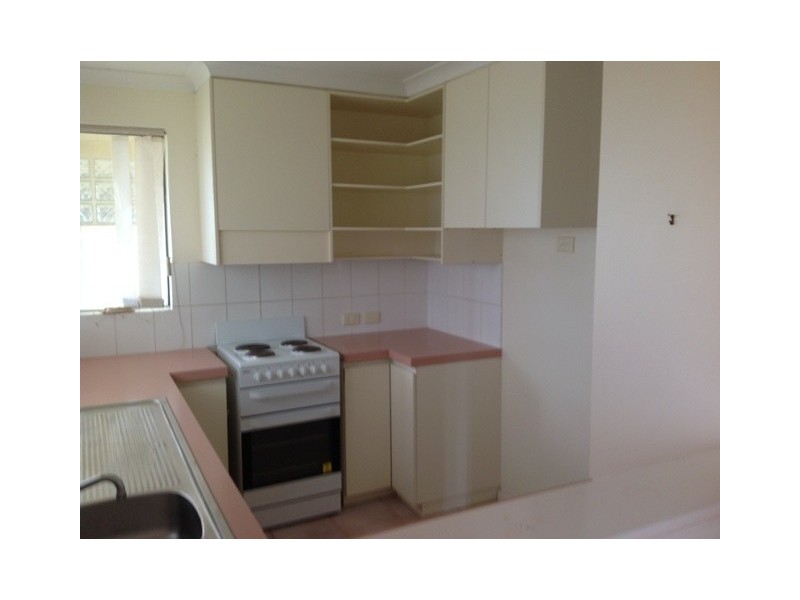 2/323 Willcock Drive, Mahomets Flats WA 6530