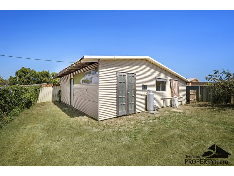 15 Bosuns Crescent, West End WA 6530