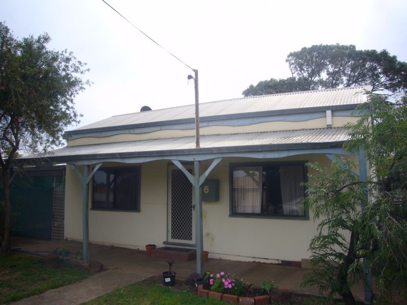 6 William Street, Geraldton WA 6530