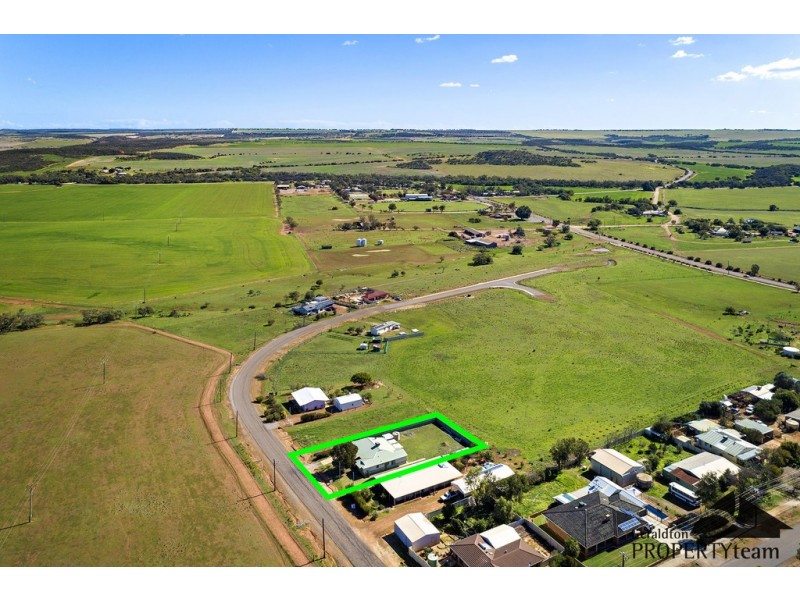 8 Green Drive, Nabawa WA 6532