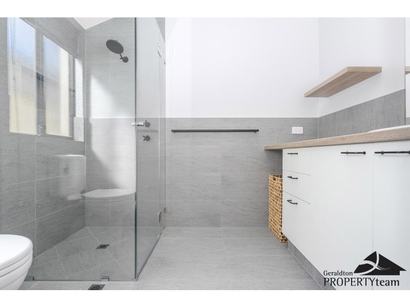 10 Invincible Rise, Wandina WA 6530