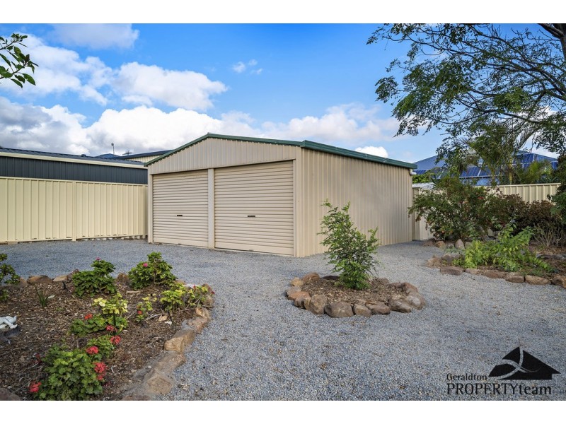 3 Shoalhaven Way, Drummond Cove WA 6532