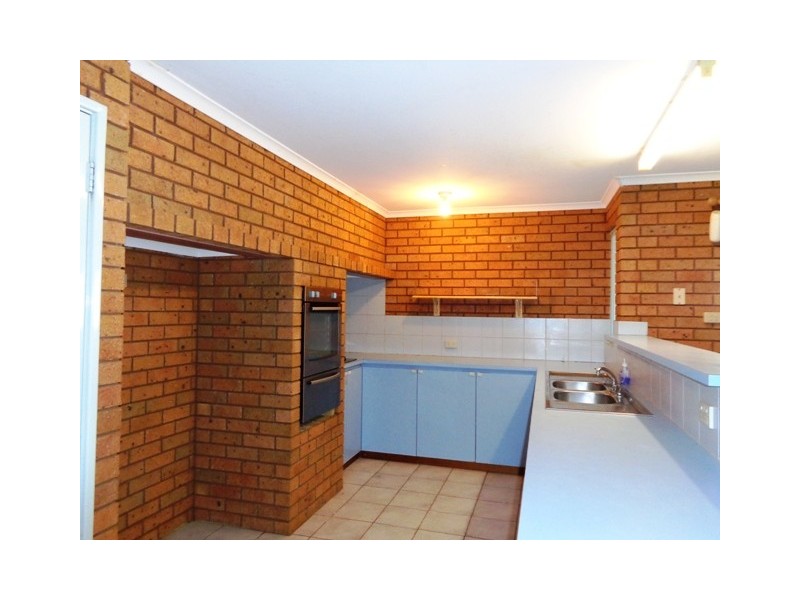 23 Pinyali Way, Waggrakine WA 6530