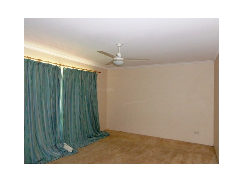 23 Pinyali Way, Waggrakine WA 6530