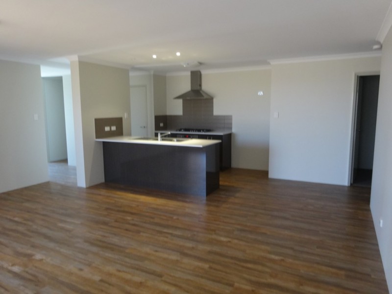 5 Bronzewing Turn, Wandina WA 6530