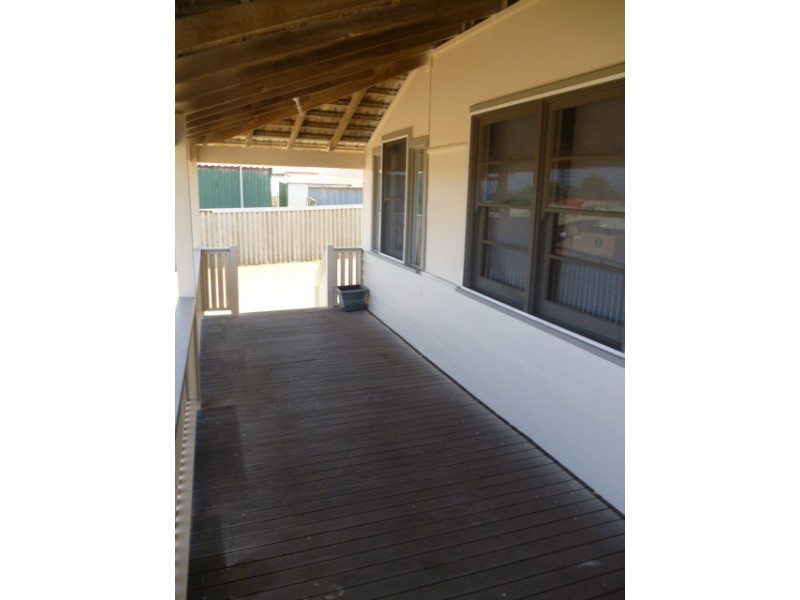 3 Eastern Close, Geraldton WA 6530