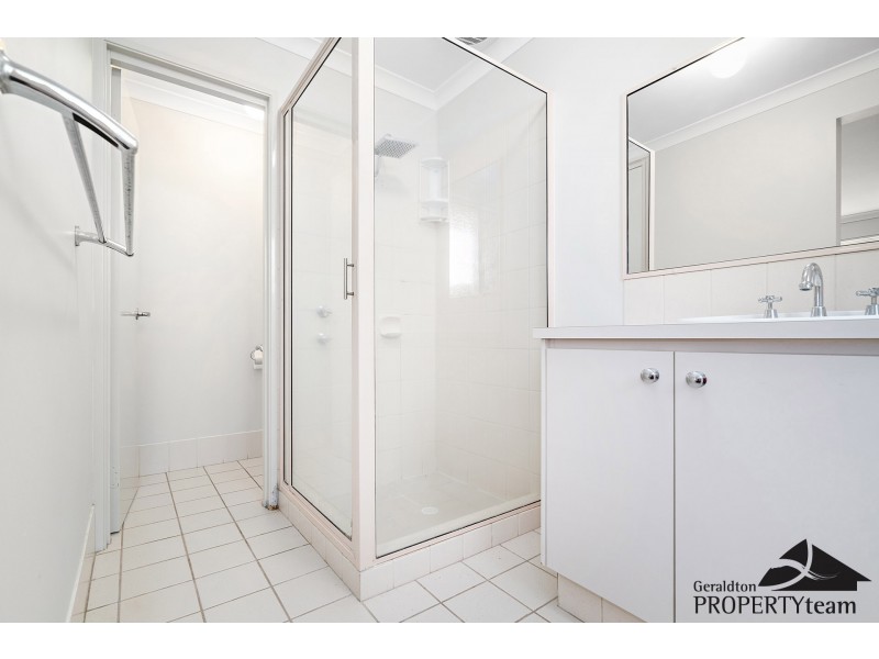 14 Hillview Drive, Drummond Cove WA 6532