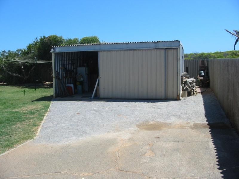 5 McAleer Drive, Mahomets Flats WA 6530
