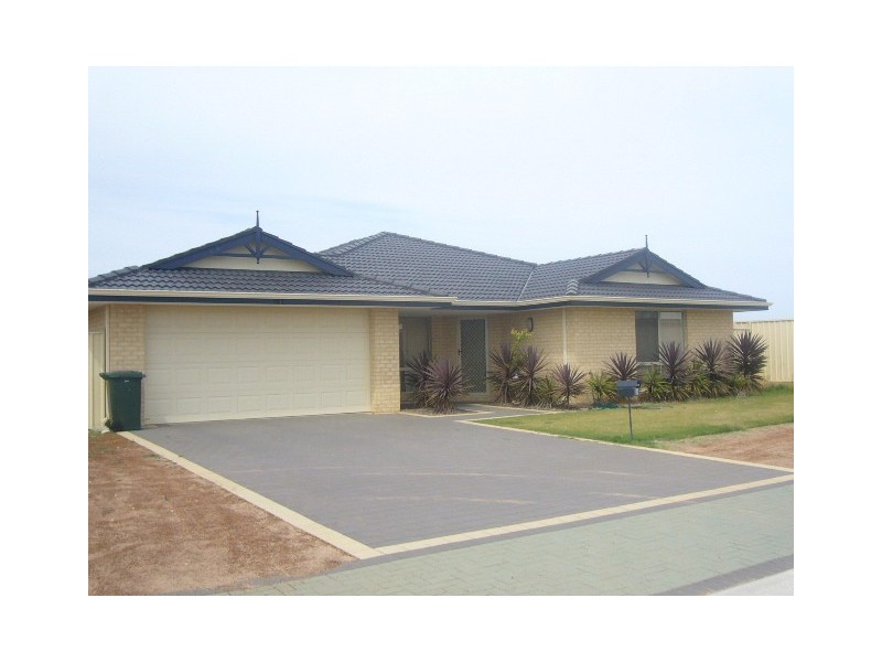 34 Iduna, Wandina WA 6530