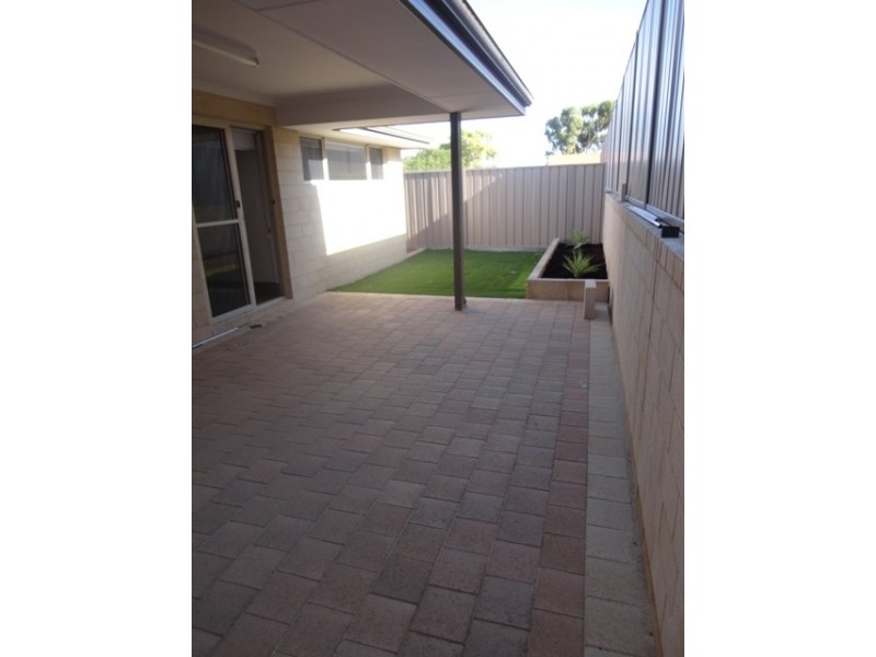 2/78 Eastern Road, Geraldton WA 6530