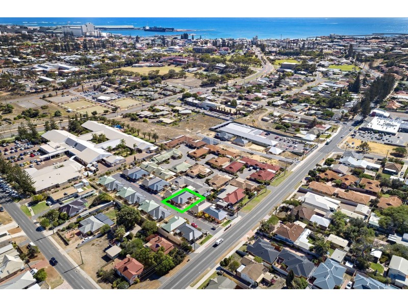 14/210 Durlacher Street, Geraldton WA 6530