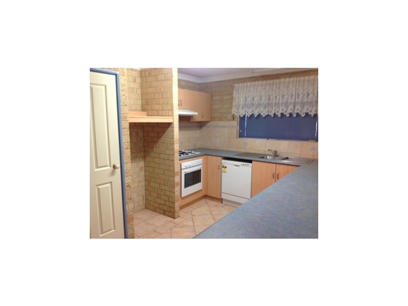 3 Shoalhaven Street, Drummond Cove WA 6532