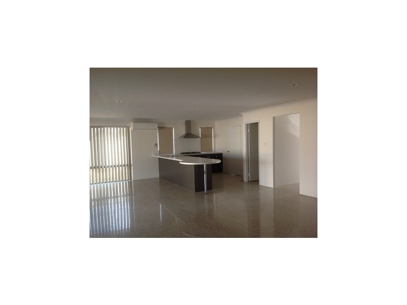 23 Hillview Drive, Drummond Cove WA 6532