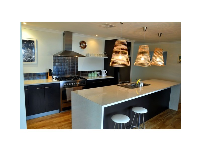 12 Spindrift Vista, Glenfield WA 6532