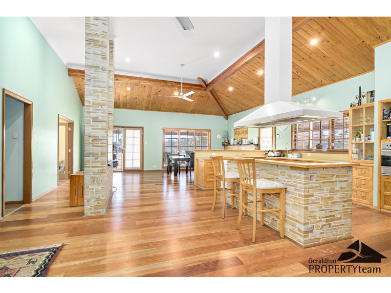 32 Polo Road, Deepdale WA 6532