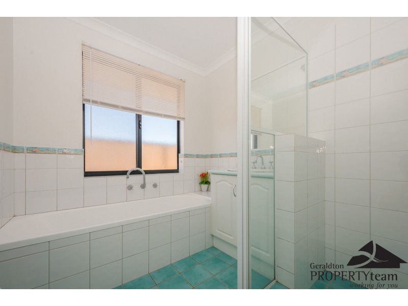 21 Yolanda Edge, Wandina WA 6530