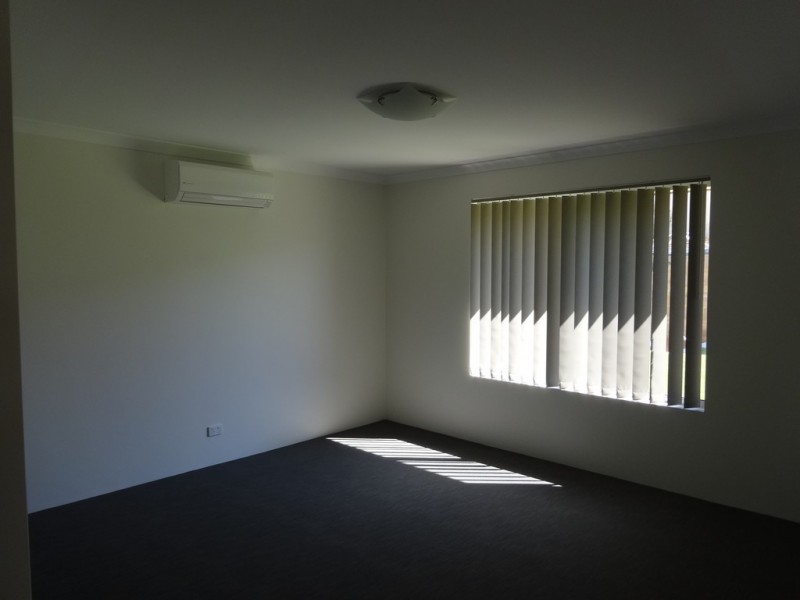 9 Bronzewing Turn, Wandina WA 6530