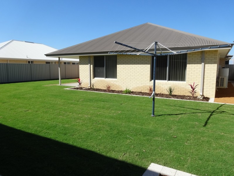 9 Bronzewing Turn, Wandina WA 6530