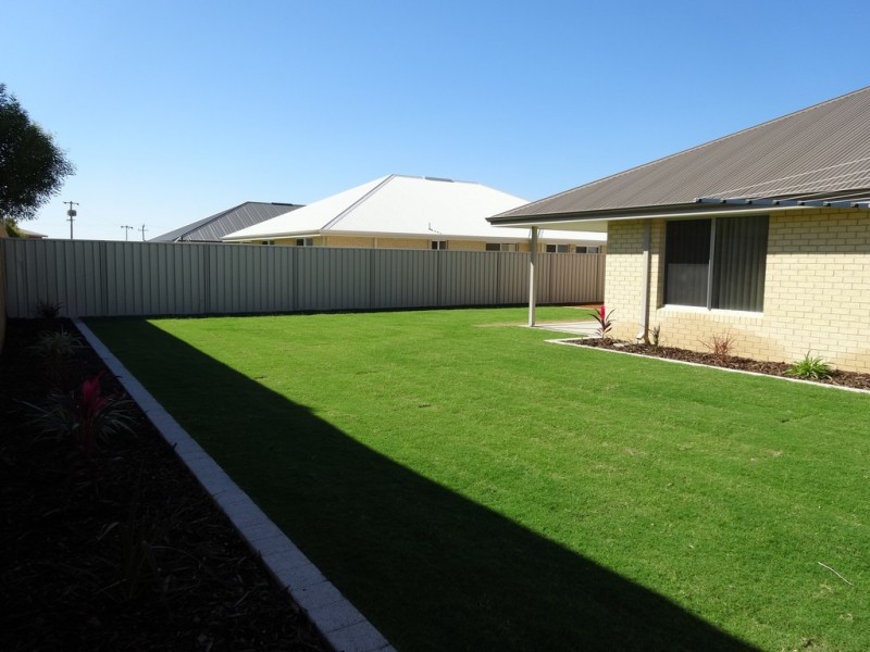 9 Bronzewing Turn, Wandina WA 6530
