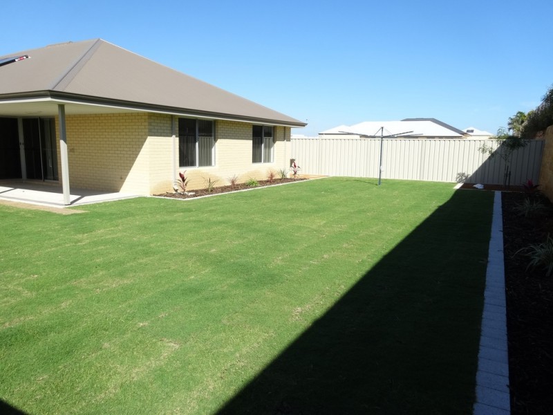 9 Bronzewing Turn, Wandina WA 6530