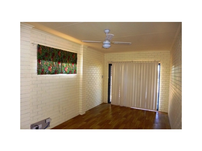15 Hale Street, Rangeway WA 6530