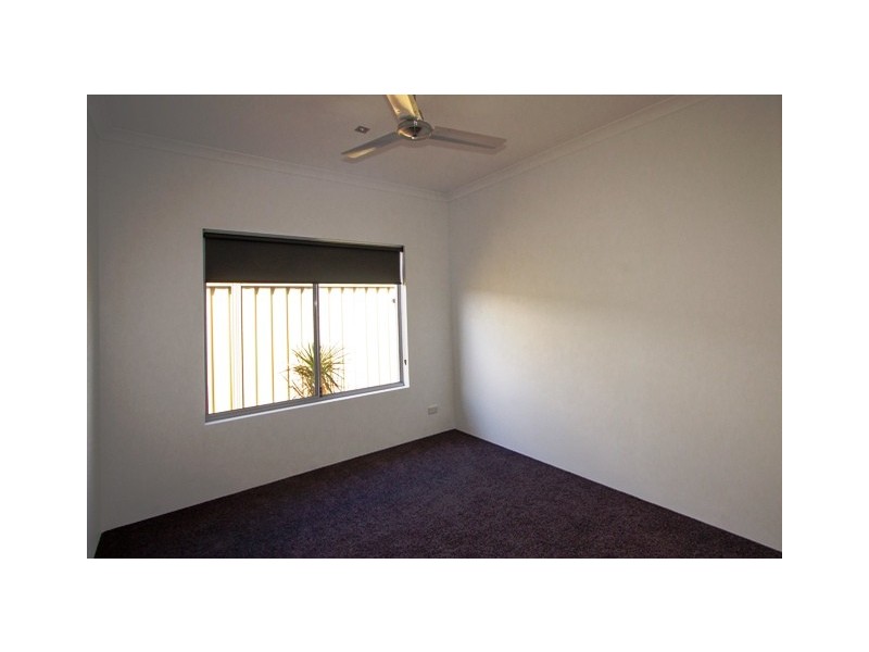 15 Mistral Crescent, Drummond Cove WA 6532