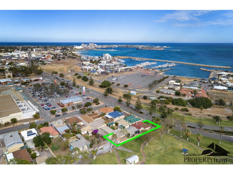128 Chapman Road, Geraldton WA 6530
