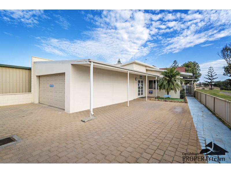 128 Chapman Road, Geraldton WA 6530