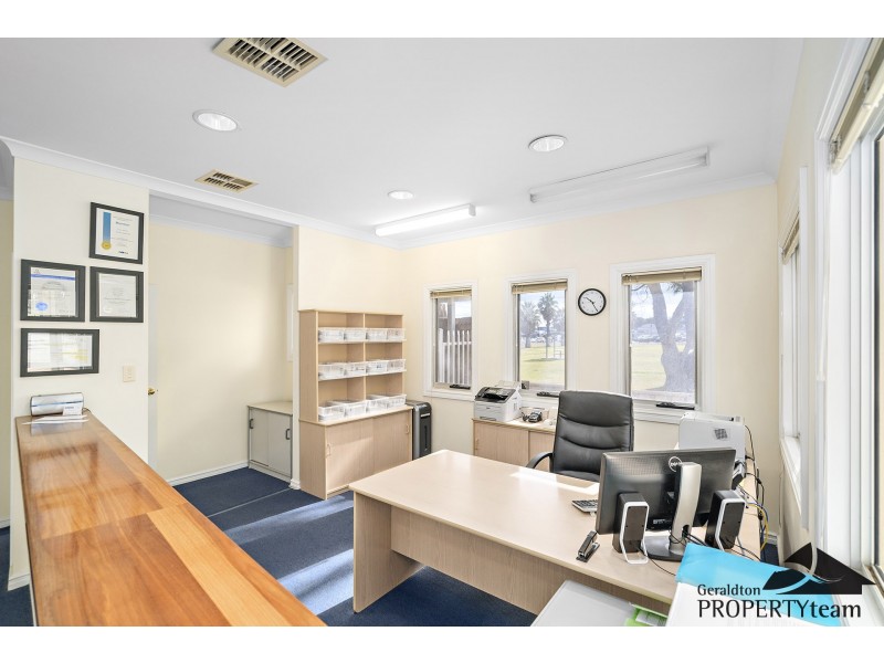 128 Chapman Road, Geraldton WA 6530