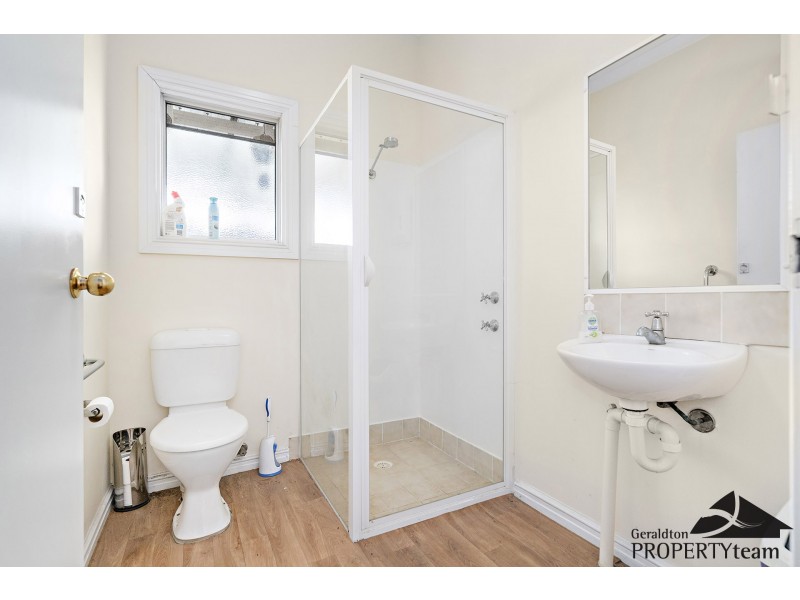 128 Chapman Road, Geraldton WA 6530