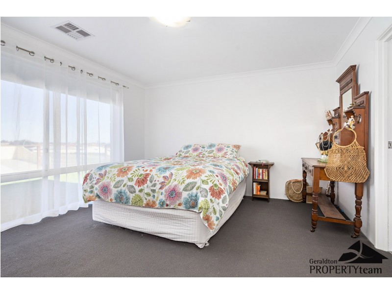 9 Moorings Loop, Sunset Beach WA 6530