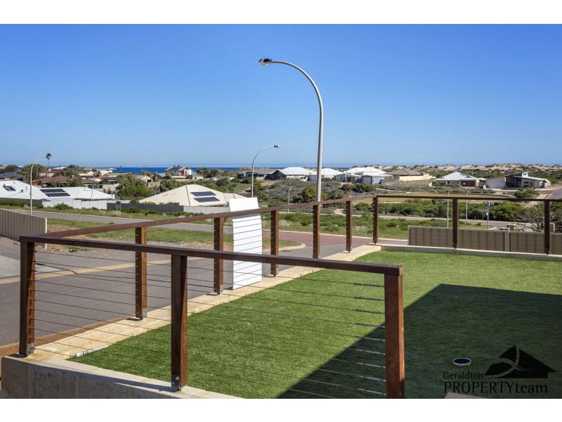 9 Moorings Loop, Sunset Beach WA 6530