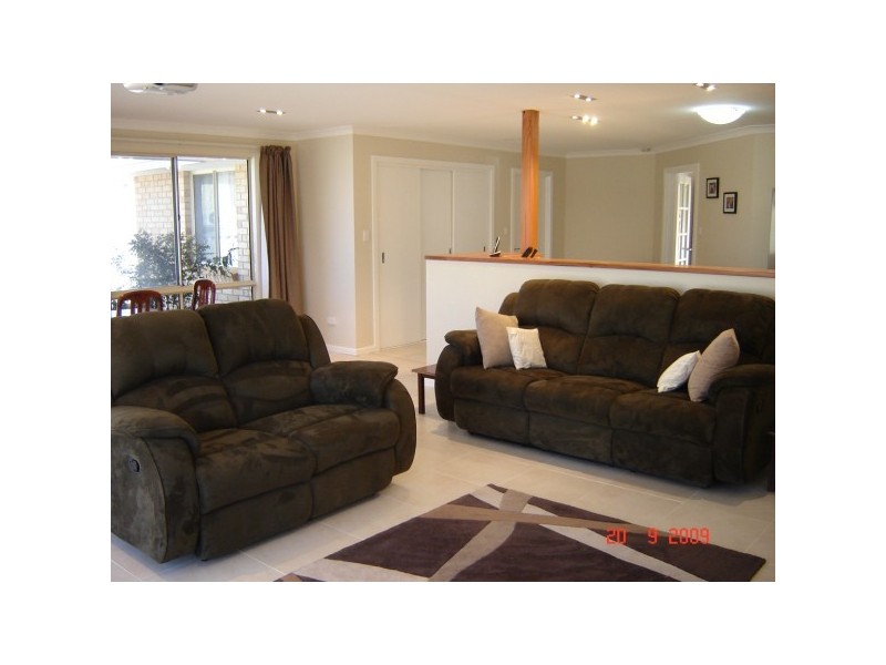 4 Turban Court, Wandina WA 6530