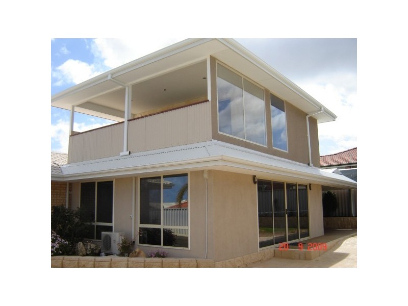 4 Turban Court, Wandina WA 6530