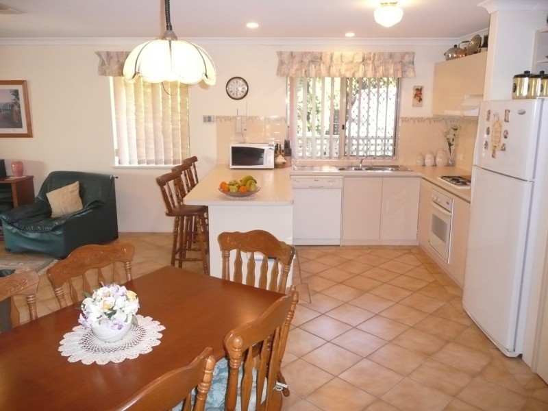 3/65 Francis St, Beachlands WA 6530