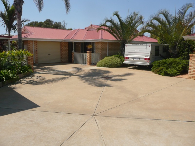 3/65 Francis St, Beachlands WA 6530