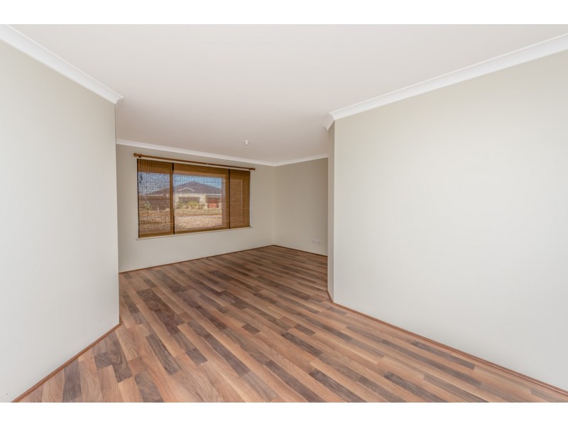 13 Nautical Lookout, Glenfield WA 6532